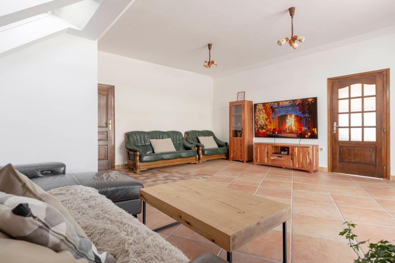 סלובן גראדץ Guest House Struc מראה חיצוני תמונה