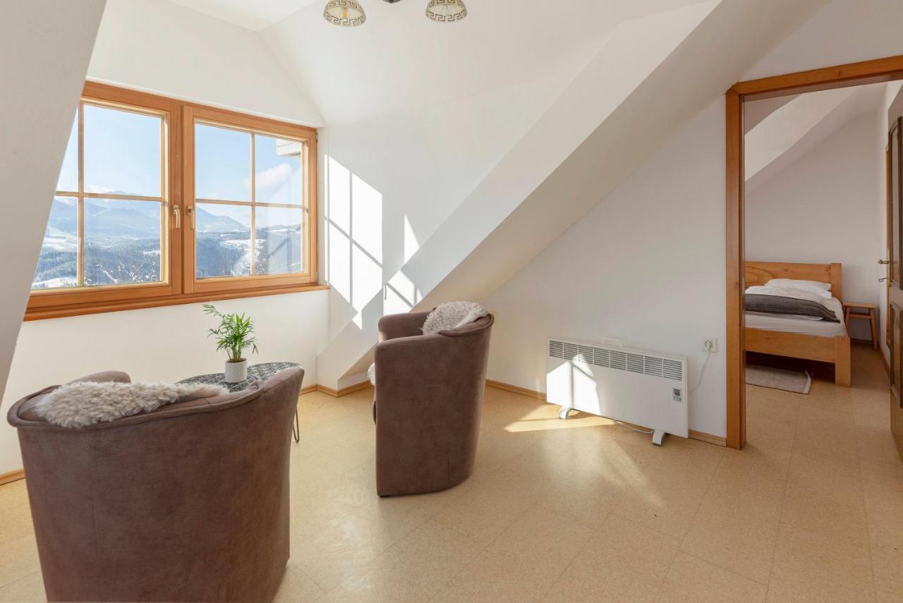 סלובן גראדץ Guest House Struc מראה חיצוני תמונה
